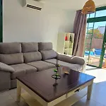 Σπίτι διακοπών Casa Kerrie, Private And Communal Pools, Sunny Terrace, Air Conditioning Πλάγια Μπλάνκα