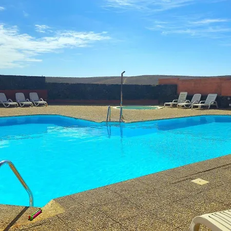 Casa Kerrie, Private And Communal Pools, Sunny Terrace, Air Conditioning 플라야블랑카