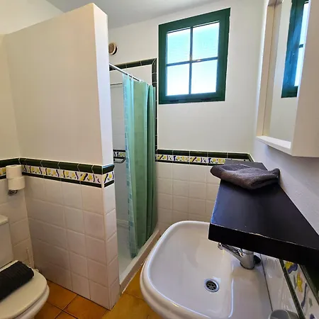 Vakantiehuis Casa Kerrie, Private And Communal Pools, Sunny Terrace, Air Conditioning