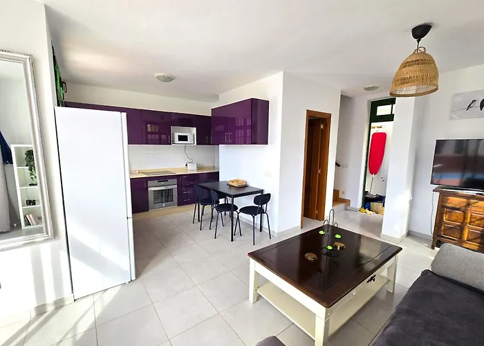 Casa de Férias Casa Kerrie, Private And Communal Pools, Sunny Terrace, Air Conditioning Playa Blanca (Lanzarote)